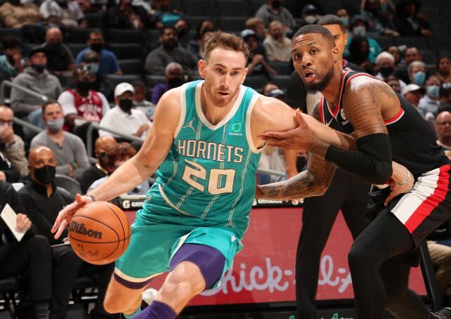 他的存在迫 他的存在迫