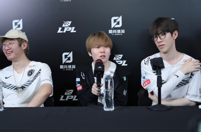 BA而登上 BA而登上