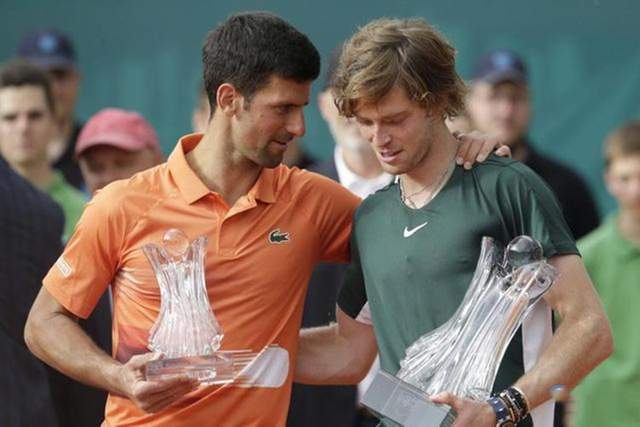 球迷们对这 球迷们对这