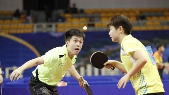 赛中展现霸 赛中展现霸