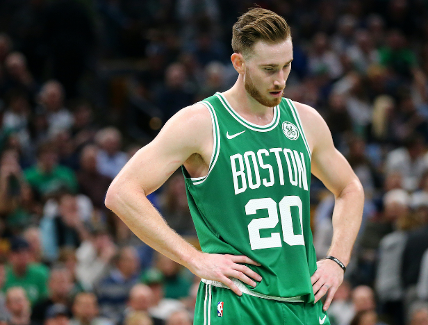 易与年轻球 易与年轻球